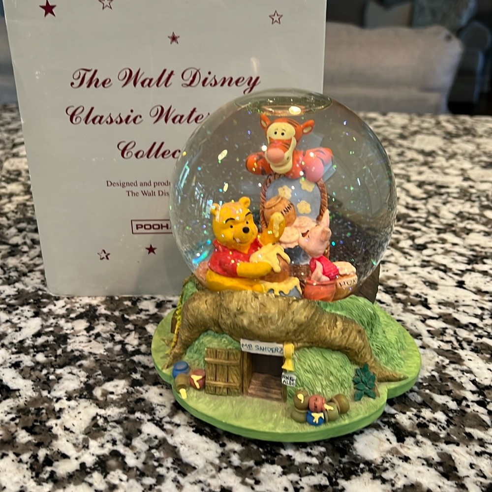 Winnie the Pooh Piglet and Tigger Musical Waterglobe